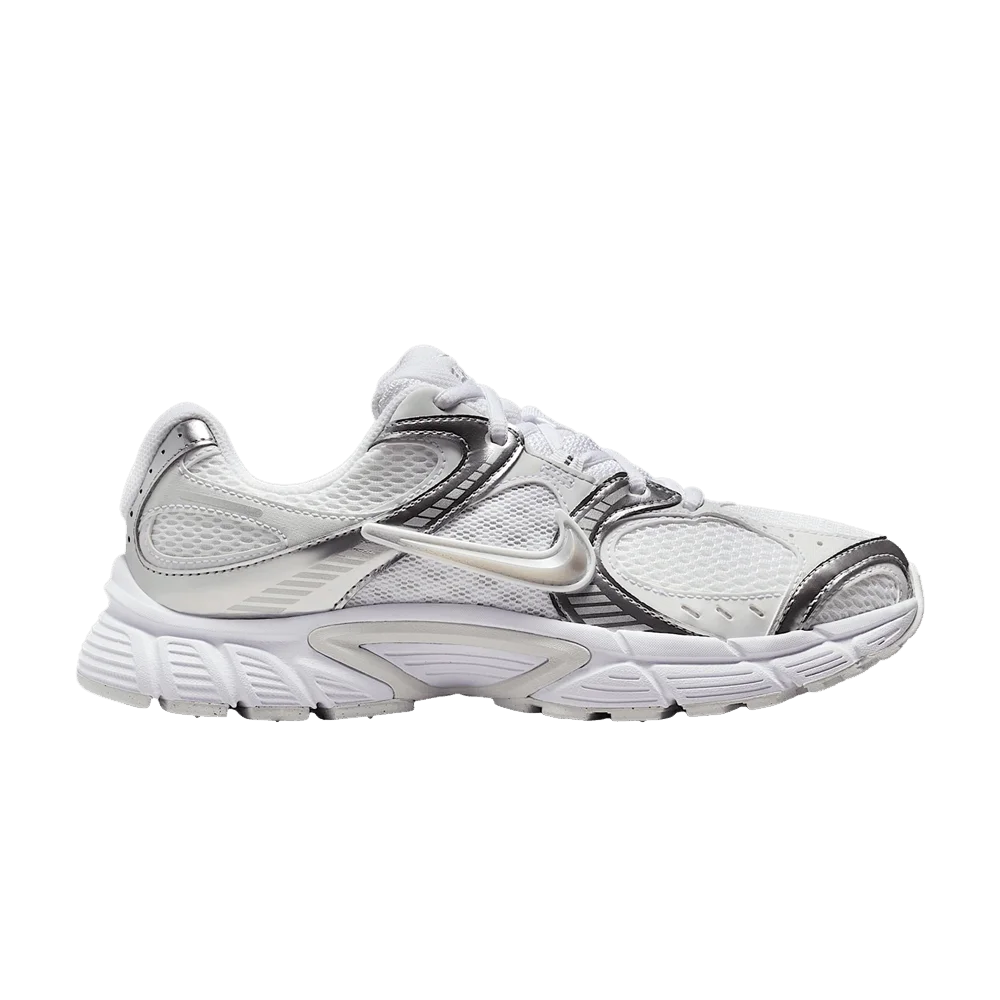 Krossovki-Nike-Wmns-V5-RNR-White-Metallic-Platinum