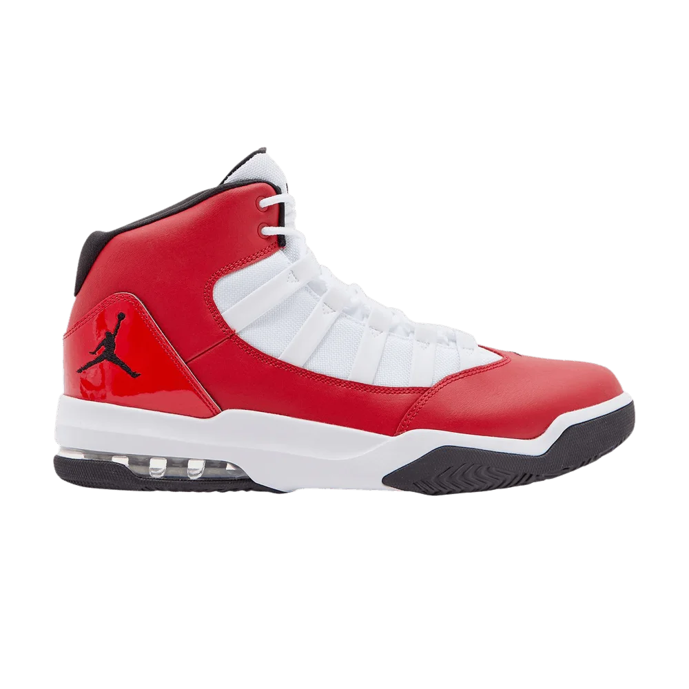 Krossovki-Air-Jordan-Max-Aura-Gym-Red