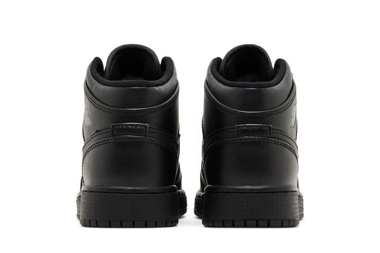 Кроссовки Air Jordan 1 Mid GS 'Triple Black' 2022
