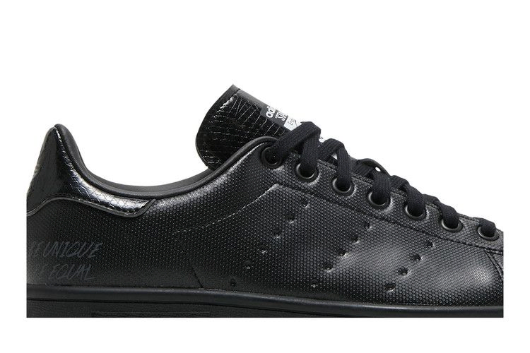 stan-smith-primegreen-le-spikeless-golf-triple-black-gz6482_01