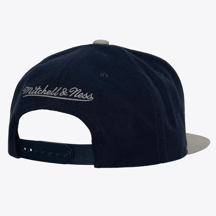 Бейсболка Mitchell & Ness Navy Georgetown Hoyas Snapback Hat