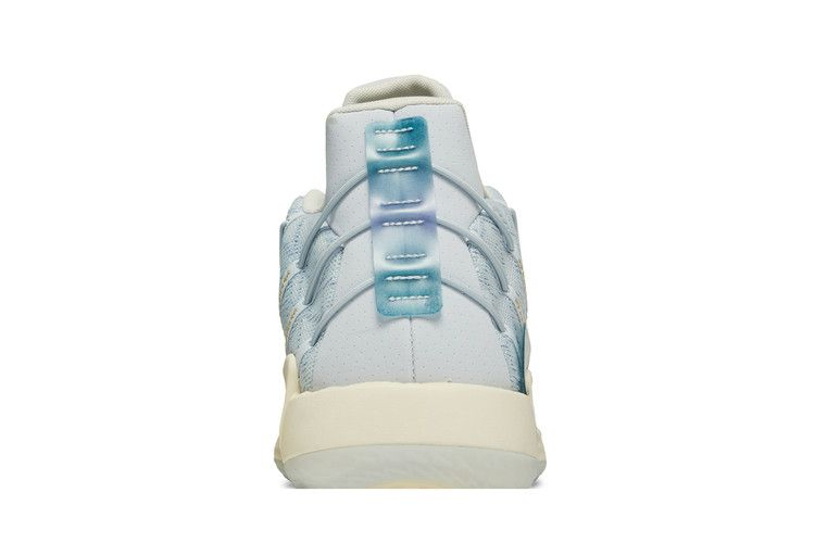 Кроссовки Adidas Dame 7 'Christmas Pack'
