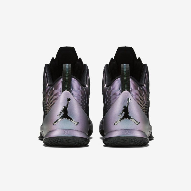 jordan-melo-11-men-s-basketball-shoe-716227-028_01