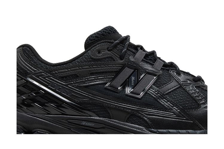 Кроссовки New Balance 1906U 'Triple Black'