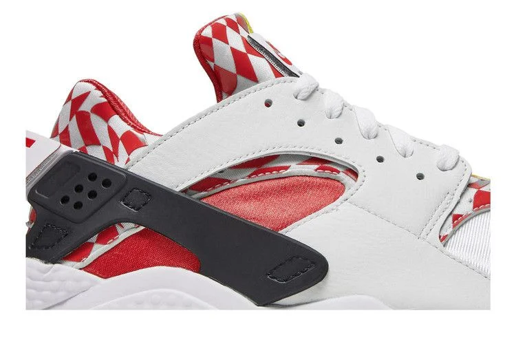Кроссовки Liverpool FC x Nike Air Huarache Premium QS
