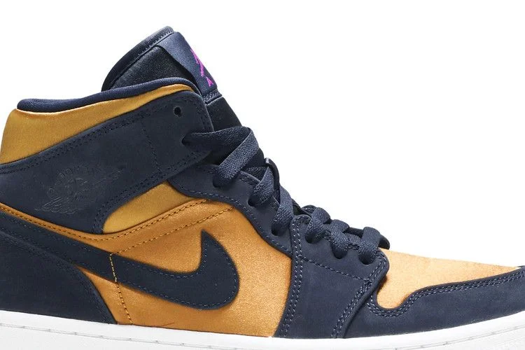 Кроссовки Air Jordan 1 Mid SE Premium 'Stain Gold'