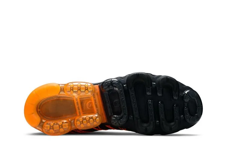 Krossovki-Nike-Air-VaporMax-Run-Utility-Black-Orange-3
