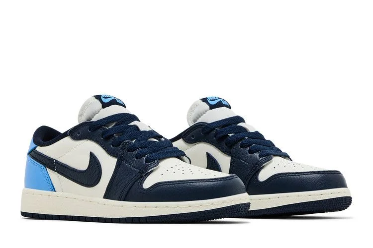 Krossovki-Air-Jordan-1-Retro-Low-OG-GS-Obsidian-UNC-8