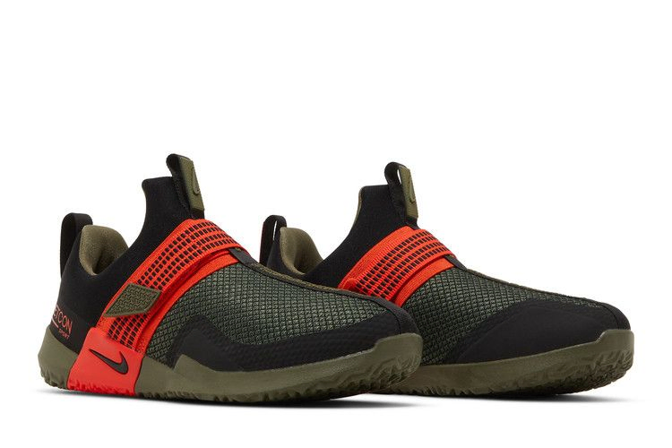metcon-sport-black-team-orange-aq7489-006_07
