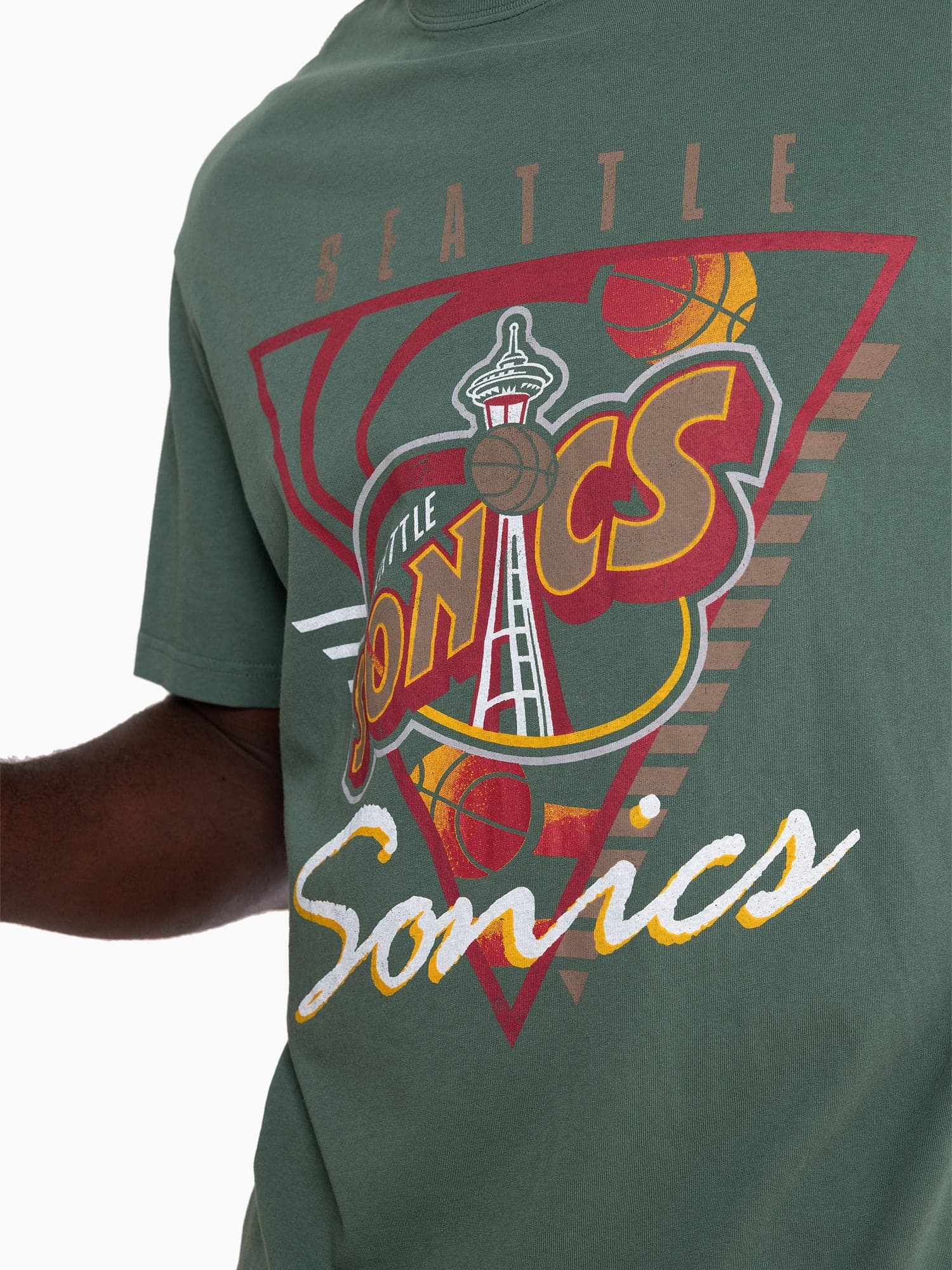 Mitchell-Ness-Seattle-Sonics-Tri-Logo-Vintage-T-Shirt-4