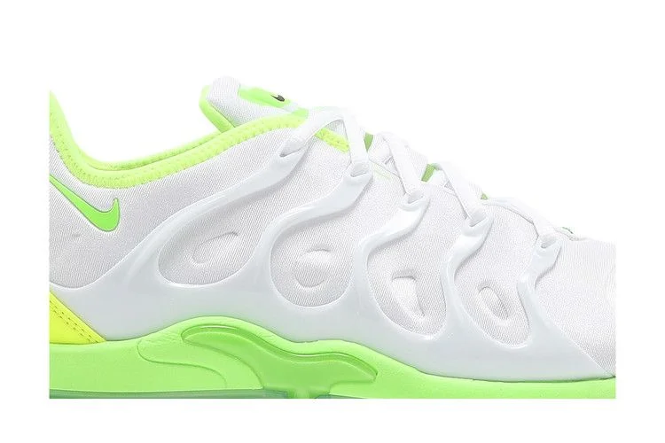 Кроссовки Nike Air VaporMax Plus 'Tennis Ball'