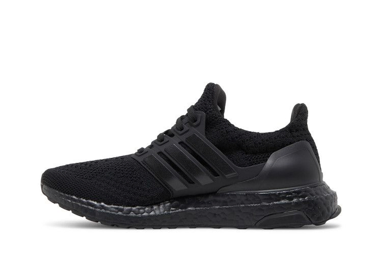 wmns-ultraboost-5-0-dna-triple-black-gv8743_02