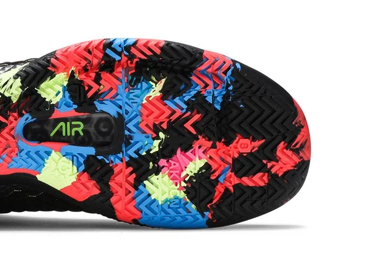 Krossovki-Nike-LeBron-Witness-3-I-Promise-4