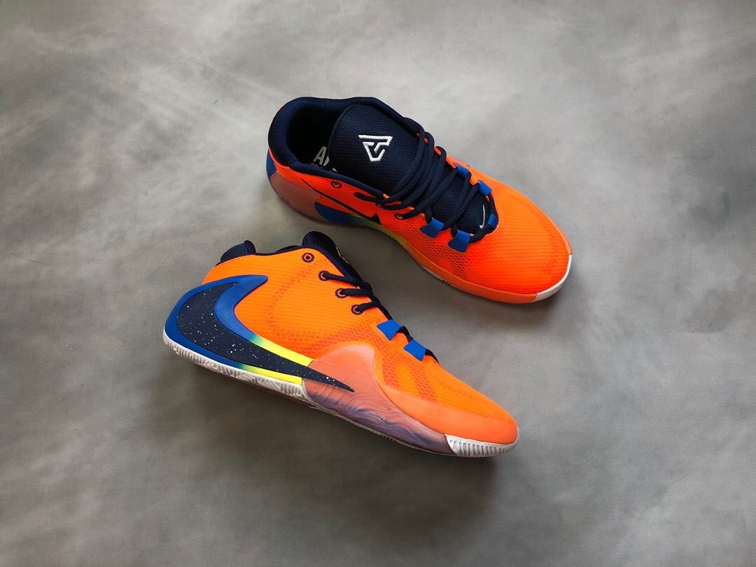 Кроссовки Nike Zoom Freak 1 Antetokounbros All Bros