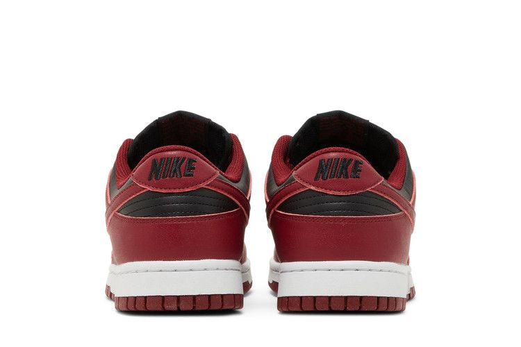 Кроссовки Nike Wmns Dunk Low Next Nature 'Team Red Black'