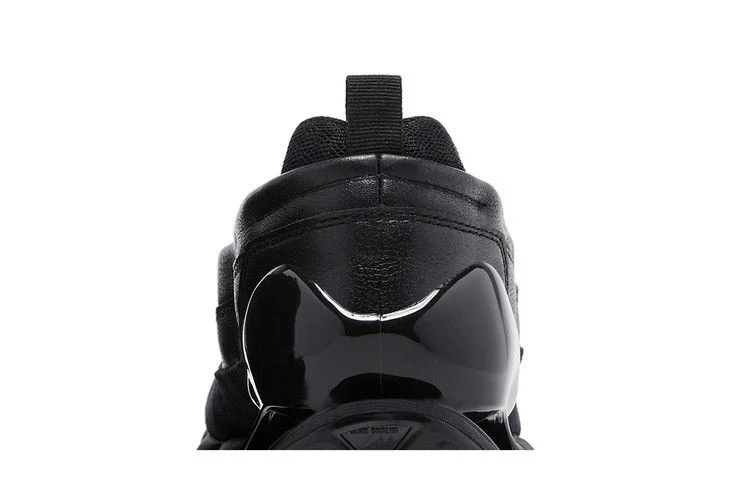 Krossovki-Mizuno-Wave-Prophecy-Moc-GORE-TEX-Triple-Black-6