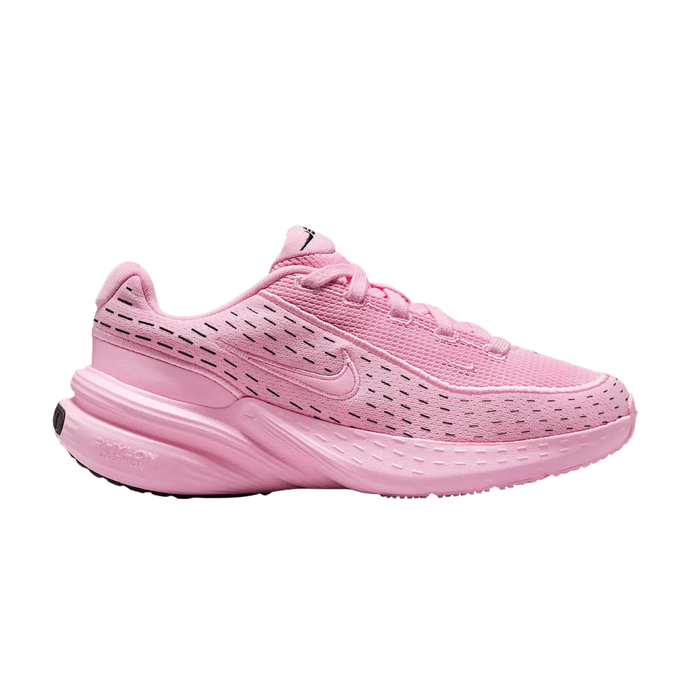Krossovki-Nike-Uplift-SC-GS-Shy-Pink