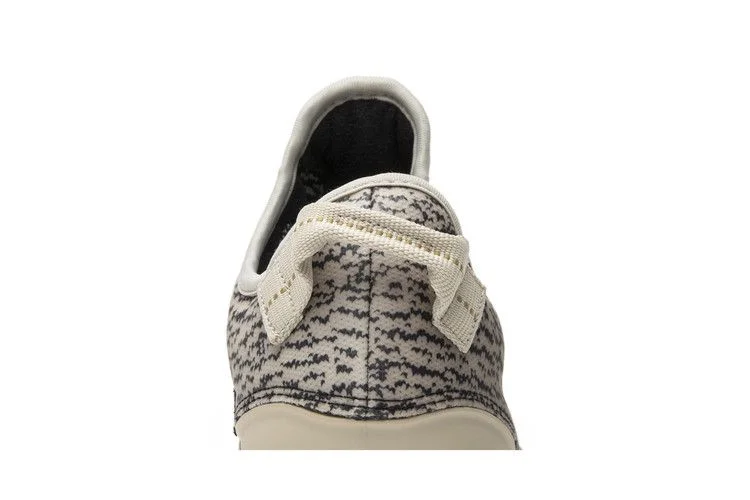 Кроссовки adidas Yeezy 350 Cleat 'Turtle Dove'