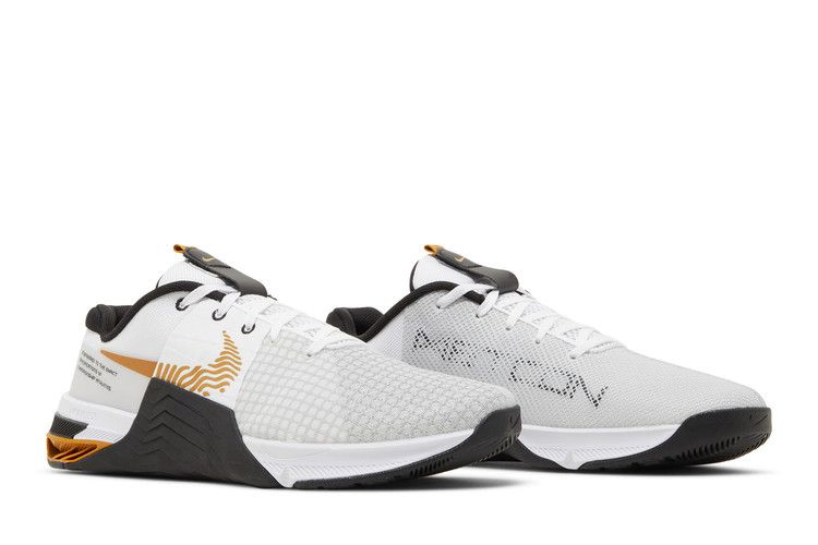 metcon-8-white-gold-suede-do9328-100_07