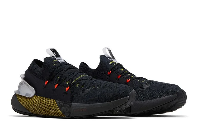 Krossovki-Under-Armour-HOVR-Phantom-3-Black-Green-Red-7