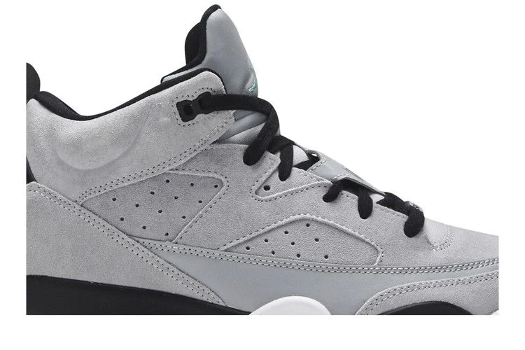 Krossovki-Air-Jordan-Son-Of-Mars-Low-Wolf-Grey-1