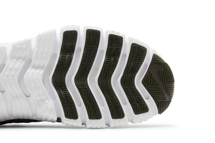 Кроссовки Nike Free Metcon 4 'Cargo Khaki'