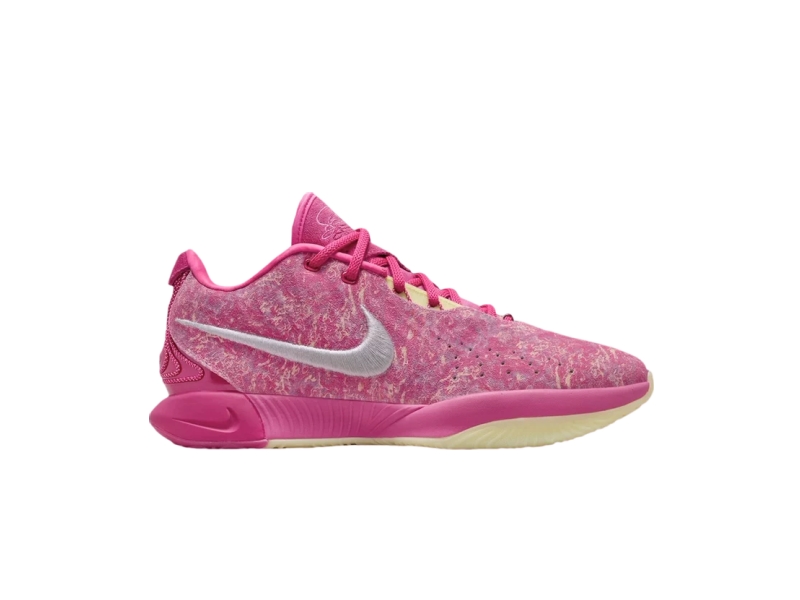 Nike-LeBron-21-The-World-is-Your-Oyster