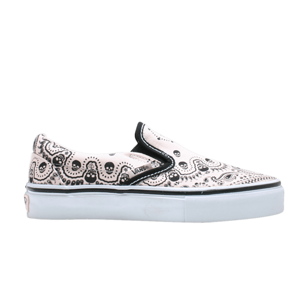 cls-slip-on-lx-skull-bandana-5514299