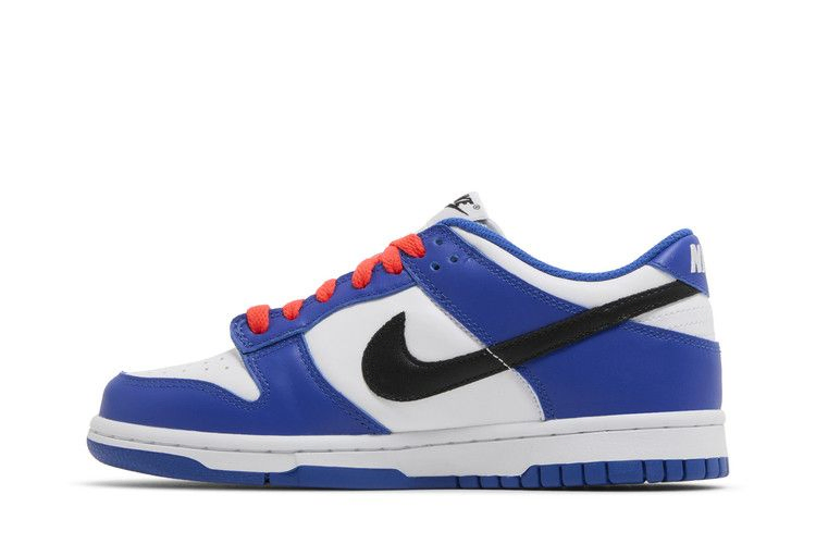 dunk-low-gs-mismatched-swoosh-cw1590-104_02