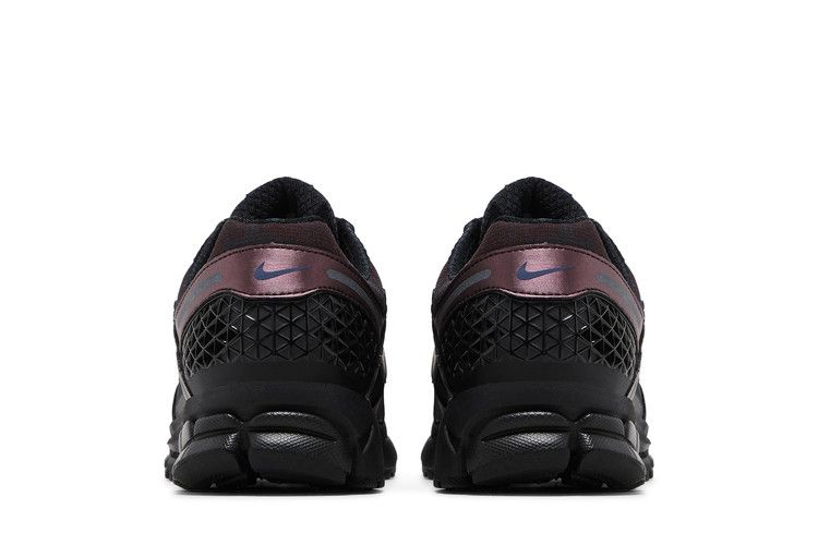 Кроссовки Nike Wmns Air Zoom Vomero 5 'Burgundy Crush'
