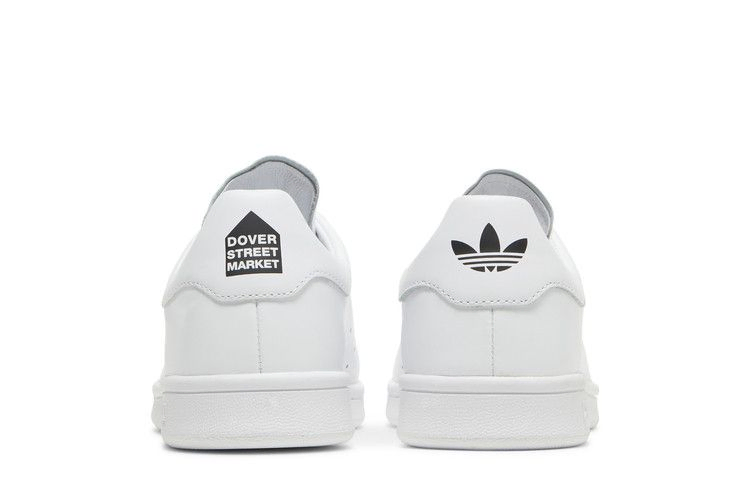 dover-street-market-x-stan-smith-white-dsmstanwht_05