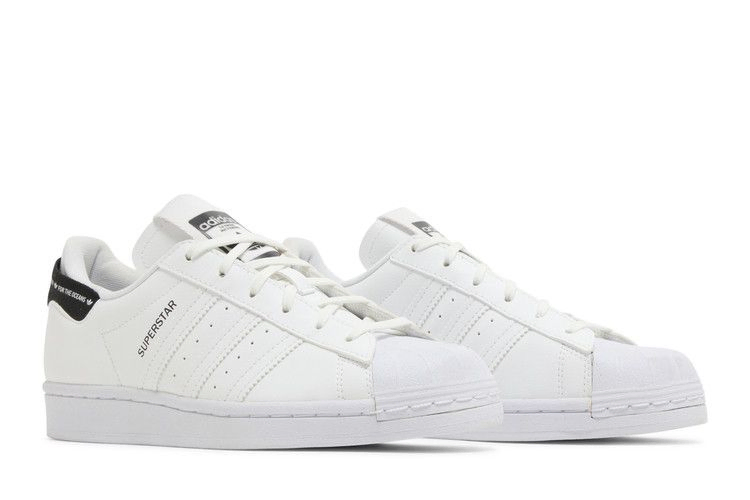parley-x-superstar-j-white-black-gv7946_07
