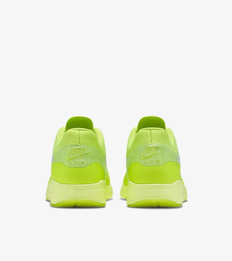 Кроссовки Nike Air Max 1 Ultra Flyknit 'Volt'