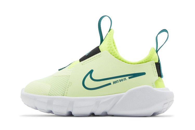 flex-runner-2-td-barely-volt-dj6039-700_02
