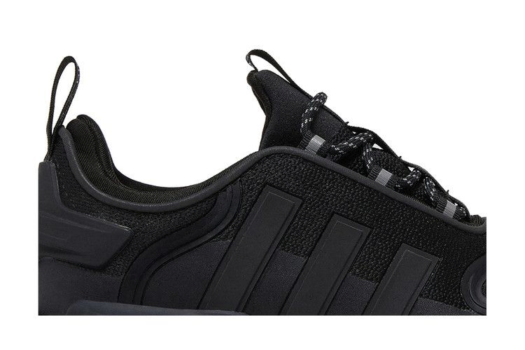 wmns-nmd_r1-v3-black-grey-hq4278_01