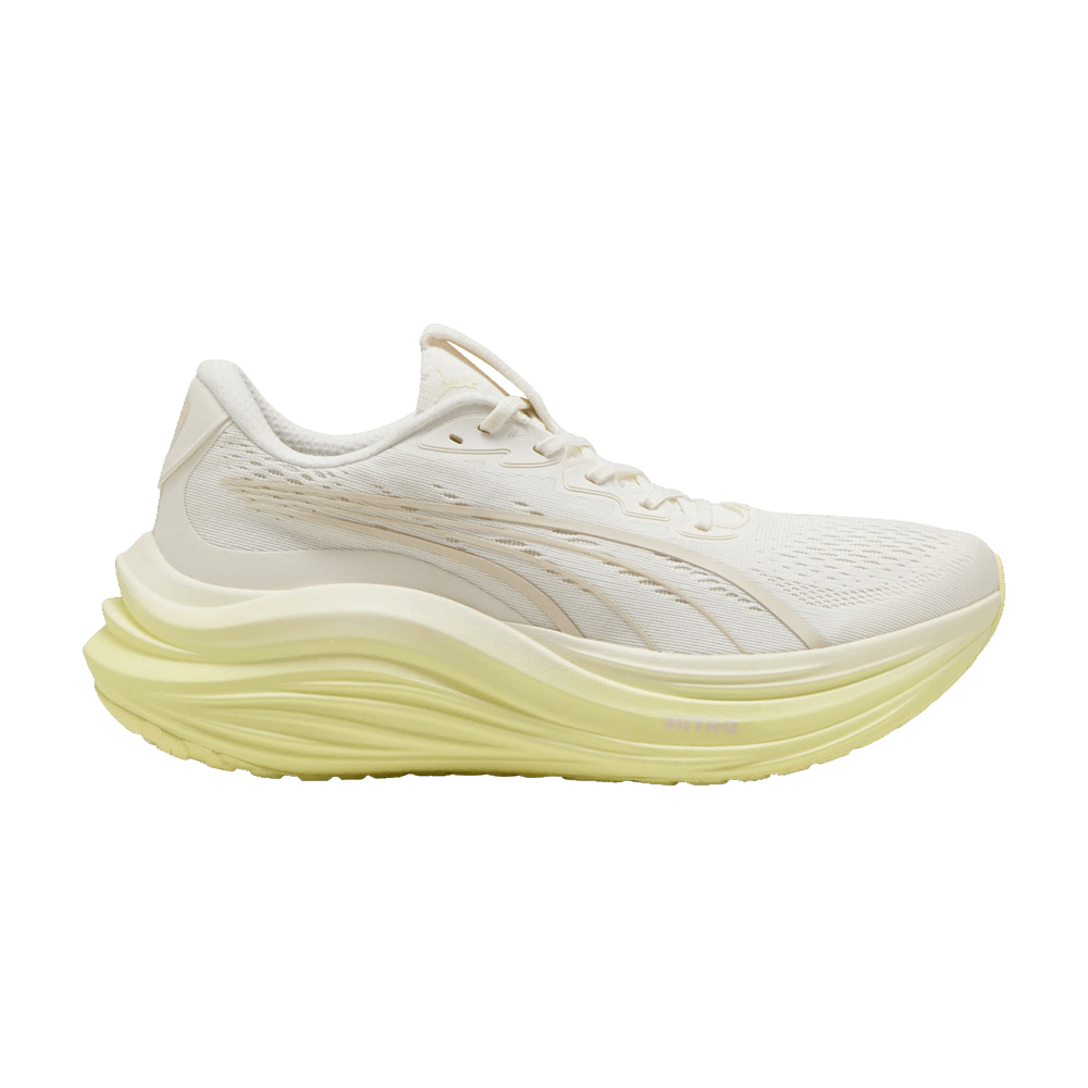 Кроссовки Puma MagMax Nitro 'Warm White Gold Moon'