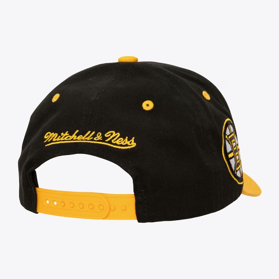 Mitchell-Ness-Black-Boston-Bruins-Block-Sweep-Pro-Adjustable-Hat-1