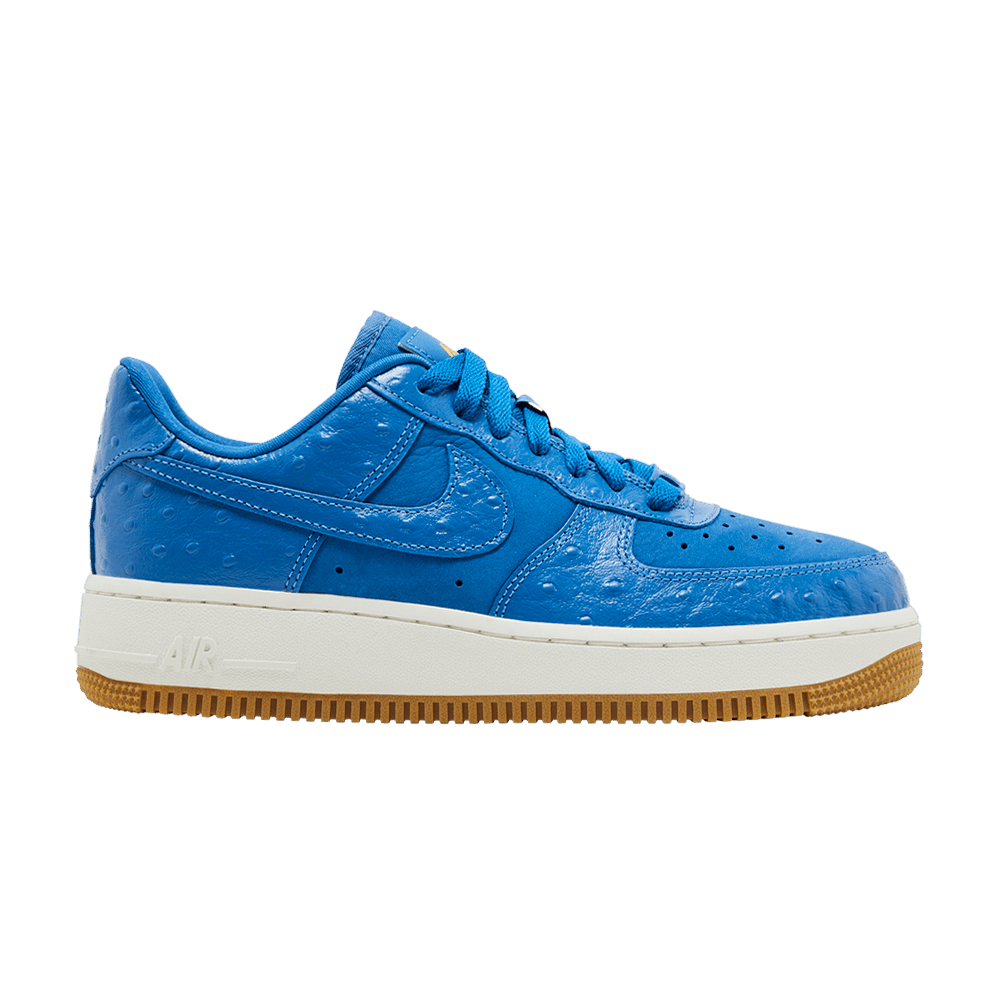 wmns-air-force-1-07-blue-ostrich-dz2708-400