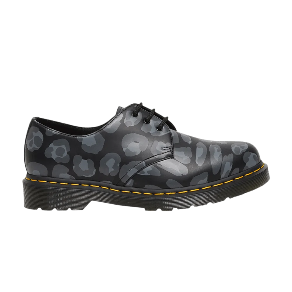 Krossovki-Dr.-Martens-1461-Distorted-Leopard-Print