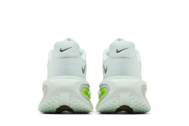 Krossovki-Nike-Vomero-Premium-Barely-Volt-5