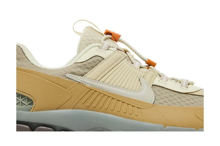 Кроссовки Nike Zoom Vomero 5 Roam 'Running Poets'