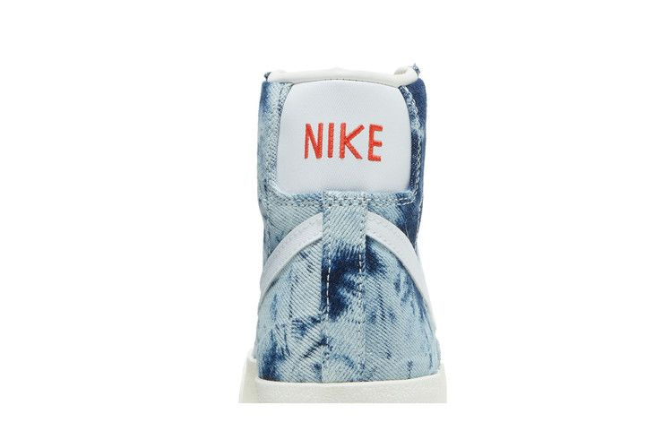 Кроссовки Nike Wmns Blazer Mid '77 'Washed Denim'