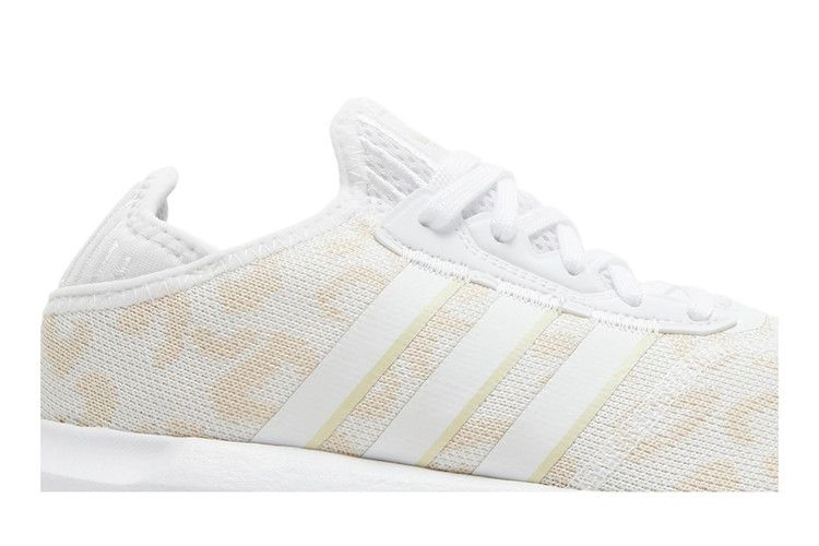 wmns-swift-run-x-leopard-halo-ivory-h01907_01