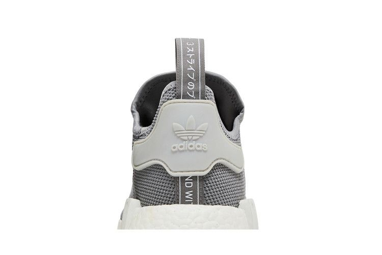 Кроссовки Adidas NMD_R1 'Grey'