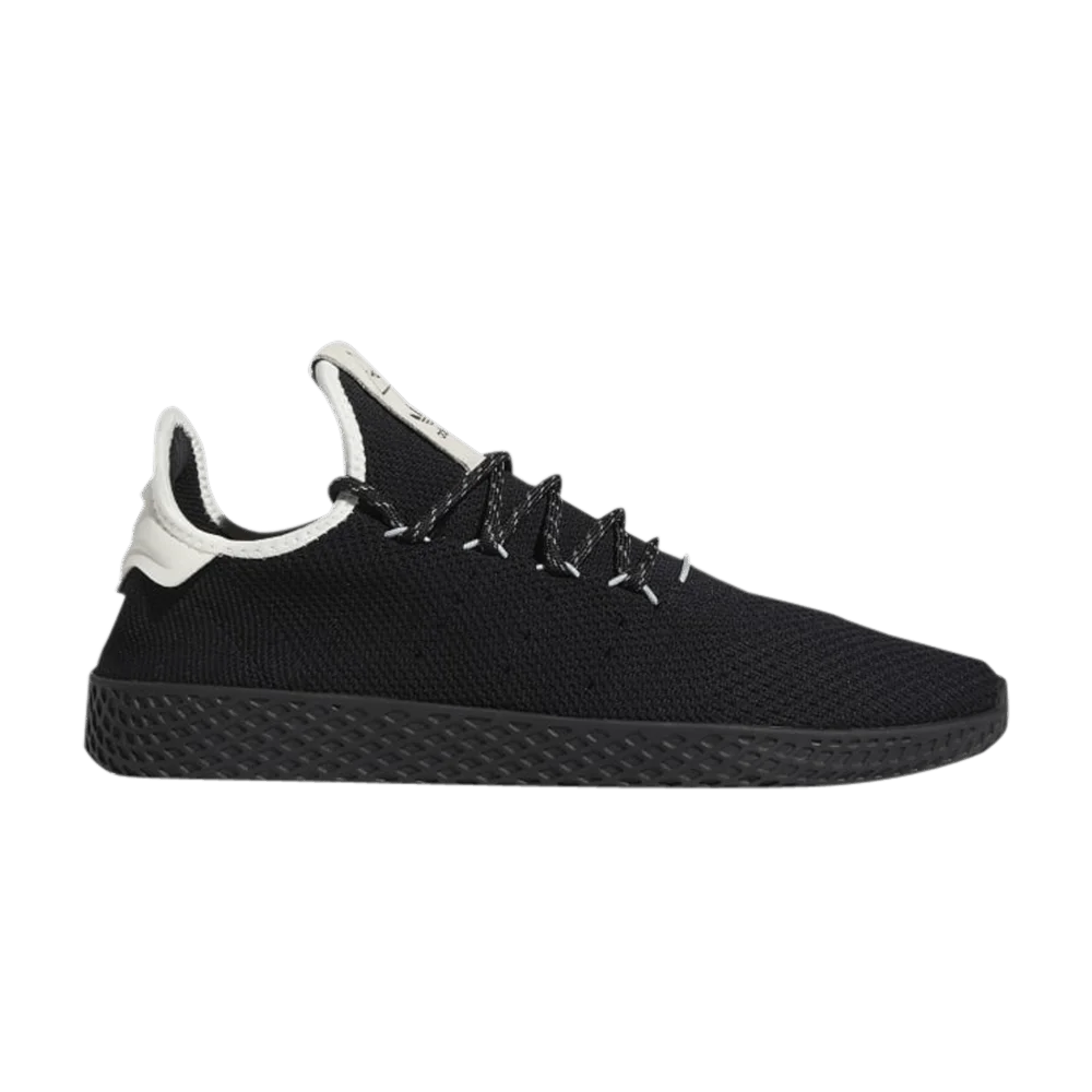 Krossovki-Pharrell-Williams-x-adidas-Tennis-Hu-Black-White