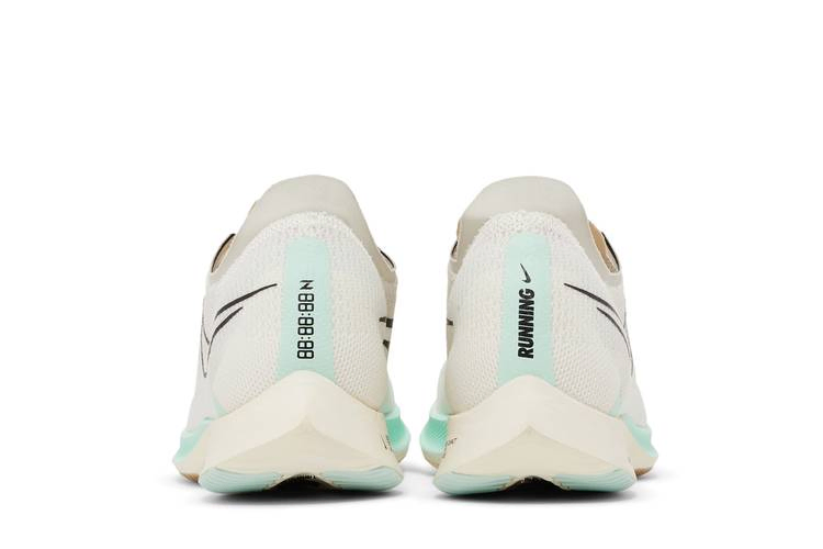 Кроссовки Nike ZoomX Streakfly 'Sail Jade'