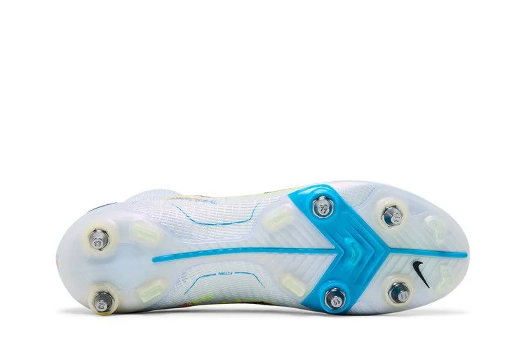 Krossovki-Nike-Superfly-8-Elite-SG-Pro-Progress-Pack-3