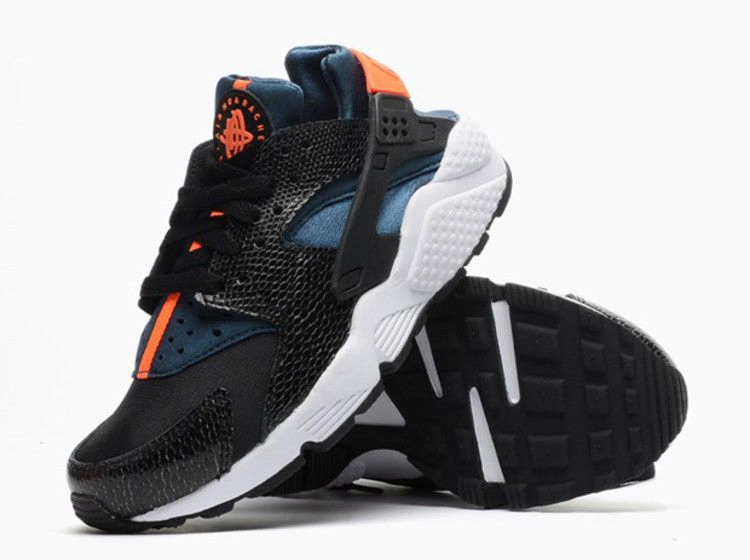 w-s-air-huarache-run-634835-084_01