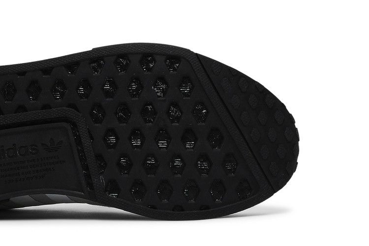 nmd_r1-all-over-logo-white-team-solar-yellow-gz7944_04