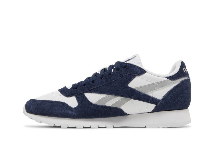 Кроссовки Reebok Classic Leather 'Vector Navy White'